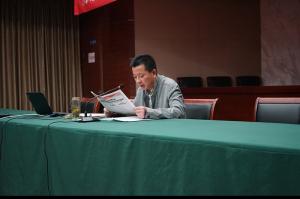 房總集團開展“學(xué)習(xí)十九大，邁步新征程”主題黨日活動